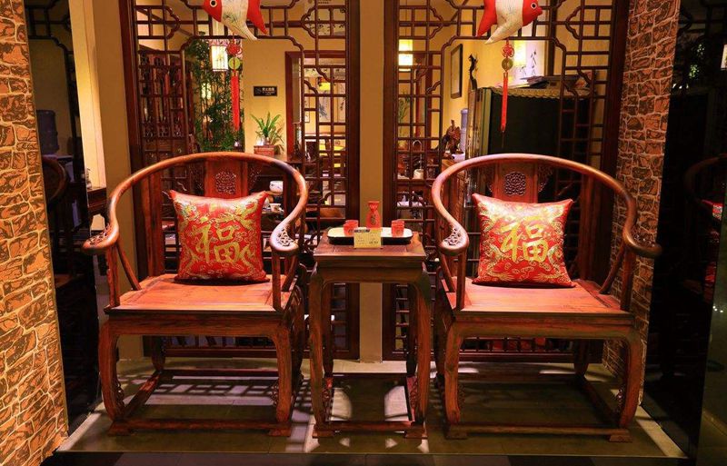 咸阳装修公司告诉你工艺造假成红木制假新手段