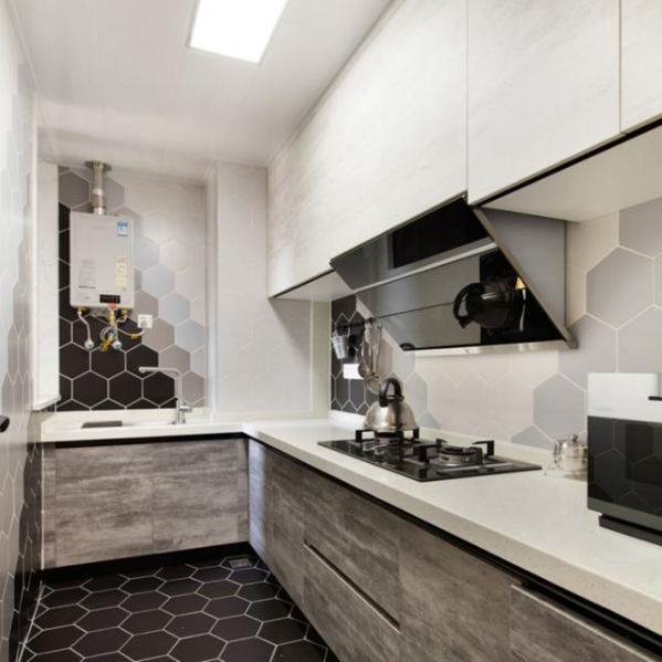 峰光无限：轻奢123㎡三居，现代风装修，极具时尚美感