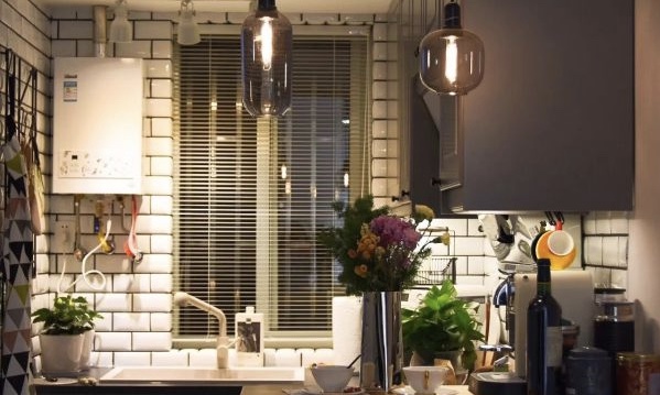 墙面的粉刷顺序是什么？