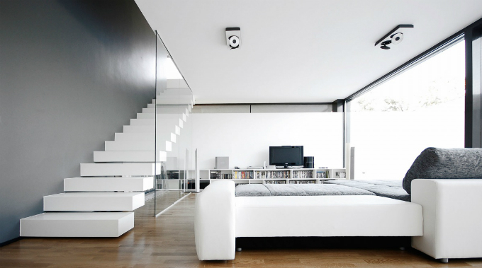 轻松而不失内涵的黑白装