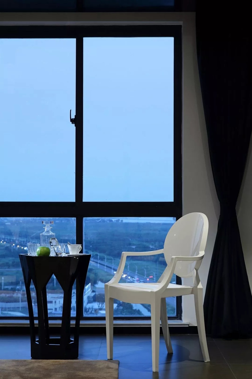 经典黑白灰打造永不褪色的家