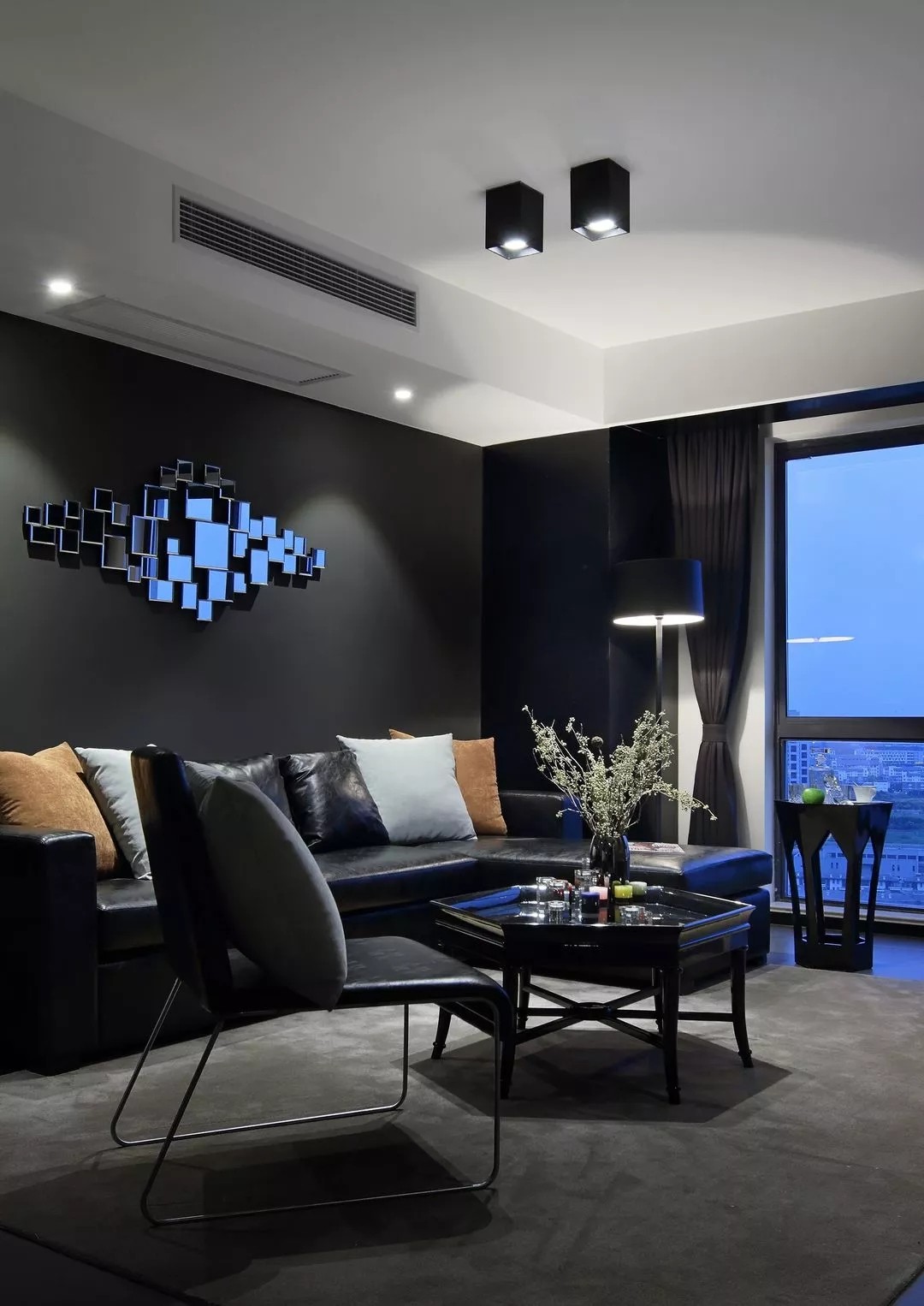 经典黑白灰打造永不褪色的家