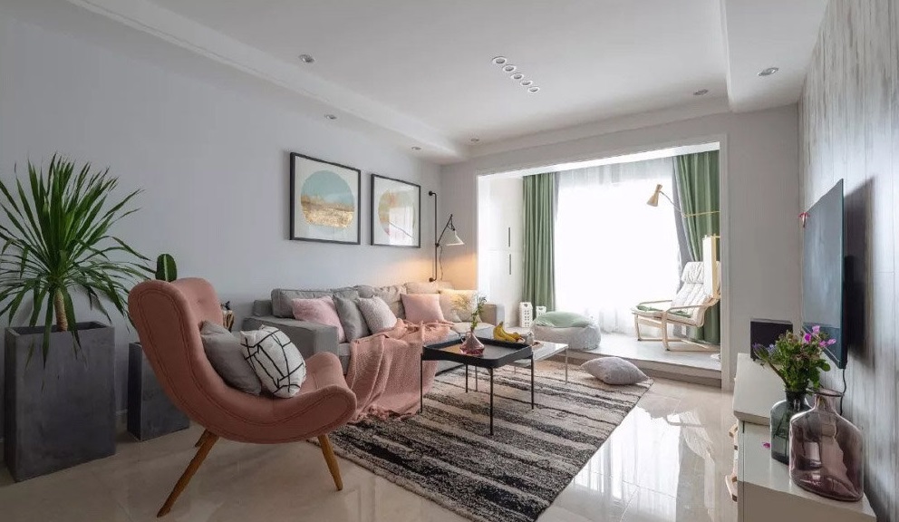 咸阳峰光装饰教您地板清理小技巧