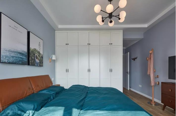 装修考虑睡前脱下的衣服放哪儿？