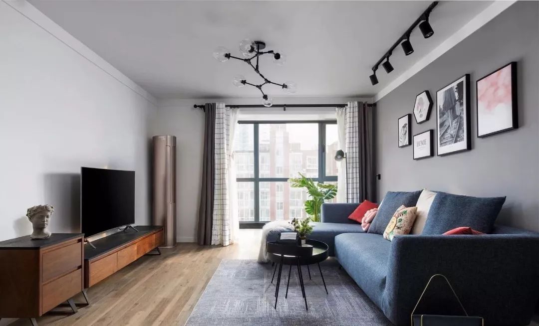 94㎡北欧小婚房，灰+粉色细腻小清新