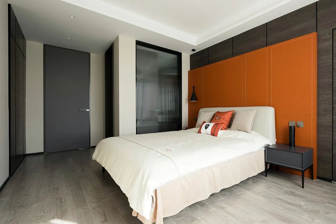 150㎡简净私宅，尽享轻奢主义的浪漫精致！