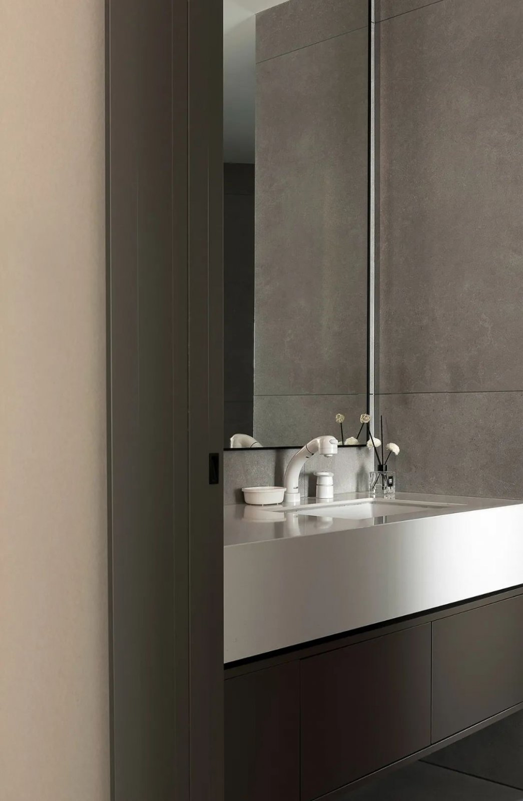 150㎡简净私宅，尽享轻奢主义的浪漫精致！