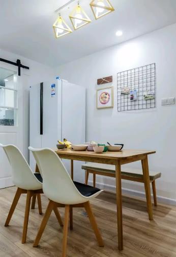 93平北欧风格装修设计，洗衣机+收纳柜统统放阳台！