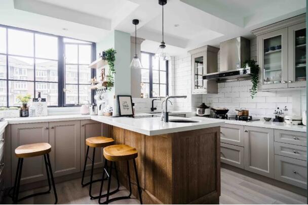 136平新房，巧用色彩搭配全屋漂亮极了