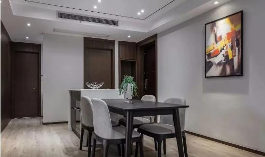 123平黑白灰现代简约风格，打通次卧设计衣帽间和书房，太棒了