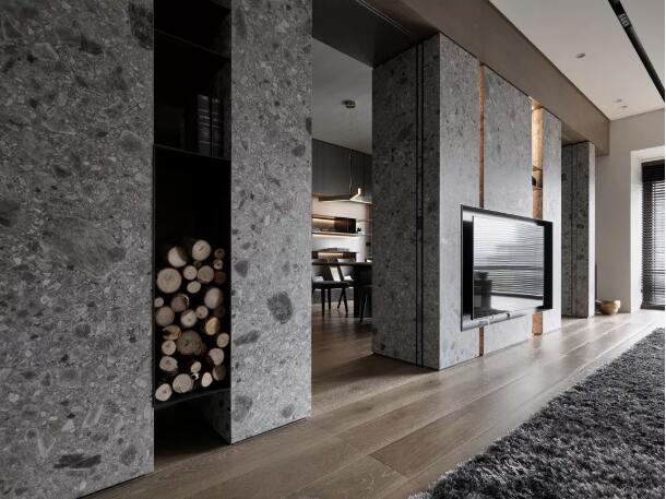 人文及入沉稳的风格