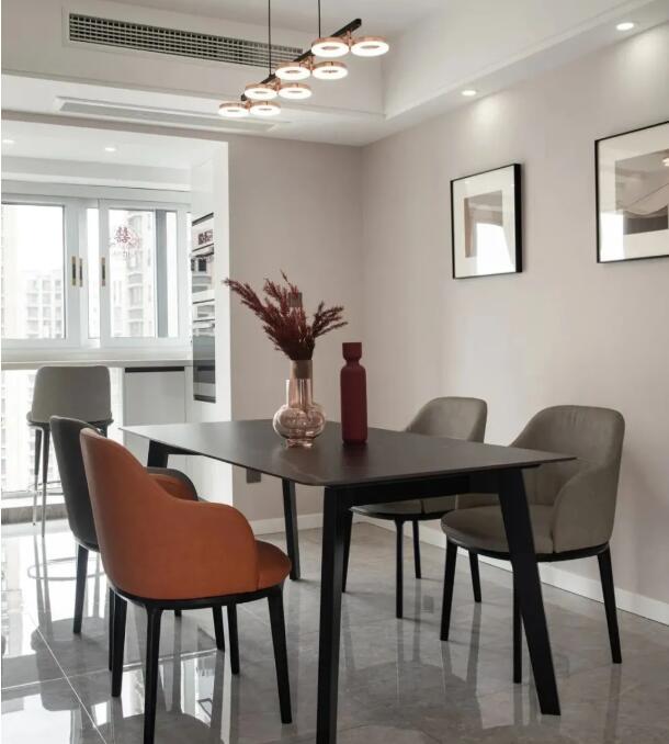 现代简约敞亮，轻奢风格的装修，简约大气