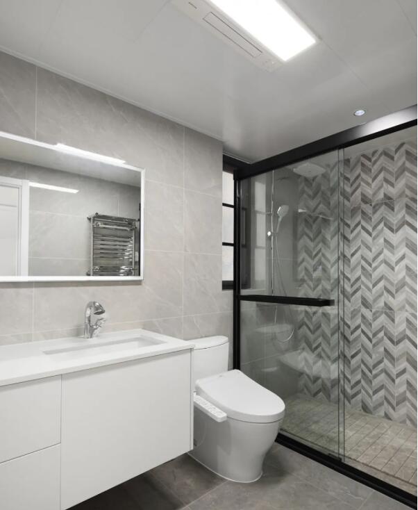 现代简约风，简约但不廉价。