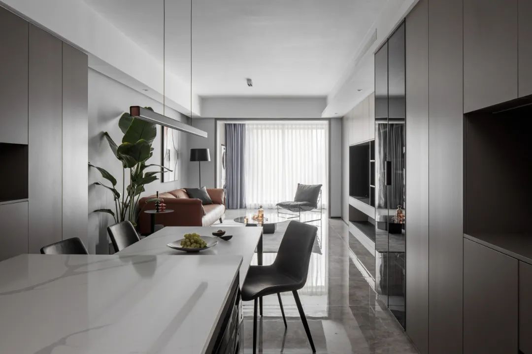 130㎡四室改两室，诠释大地色极简之美