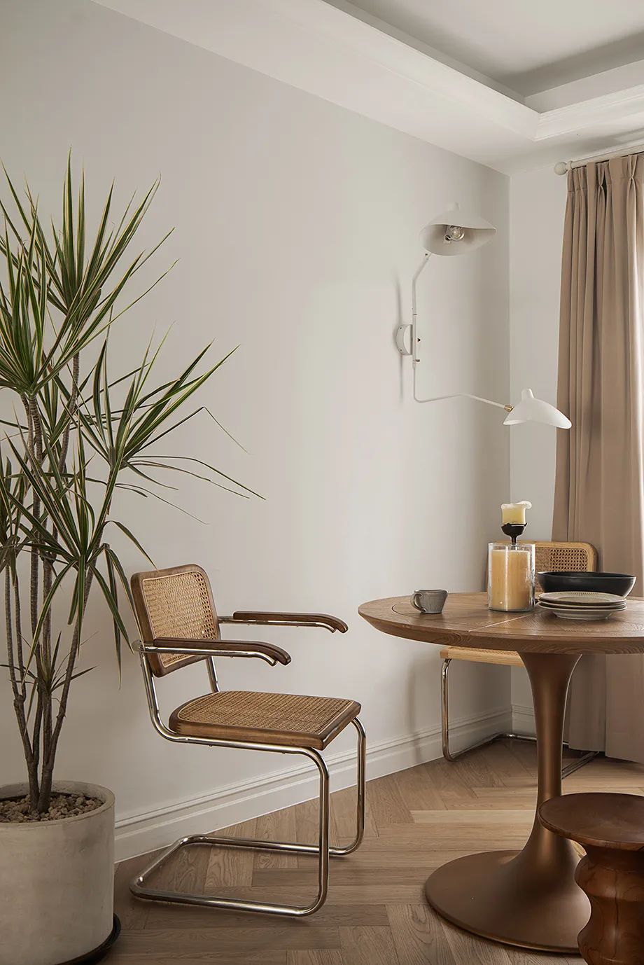 奶油色的治愈自然主义