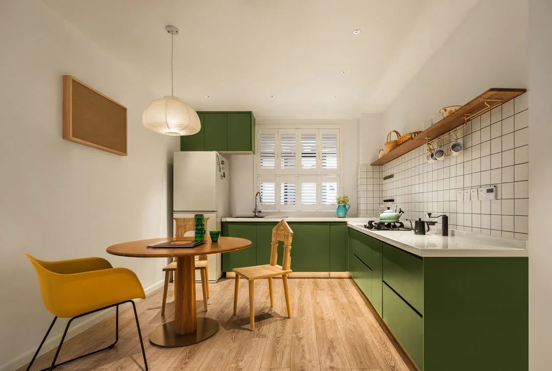 衣帽间、浴缸和壁炉通通拥有，最受女生欢迎的90㎡Chic风家