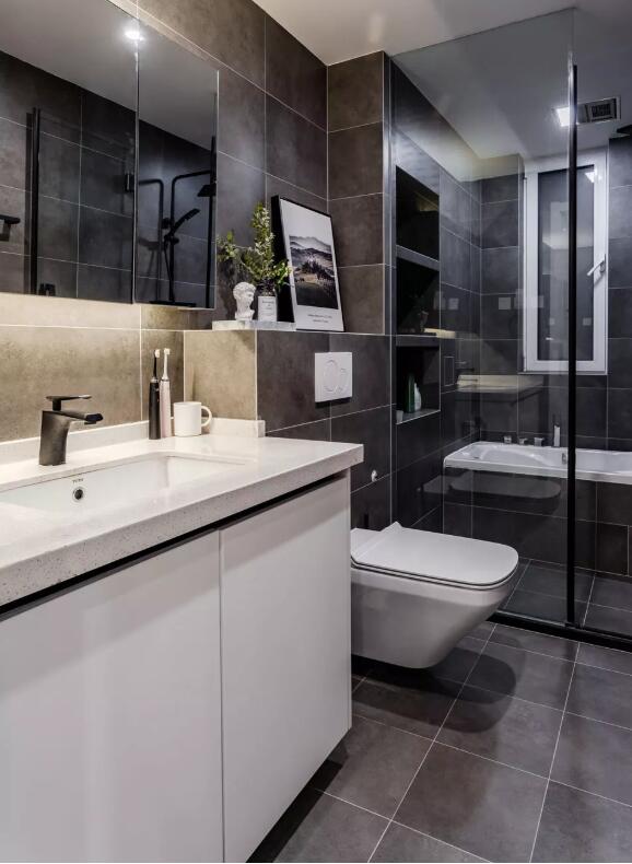 简约风三居室，喜欢玄关的六边砖设计！