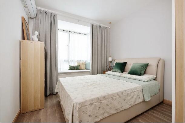 极简还是极穷风格？