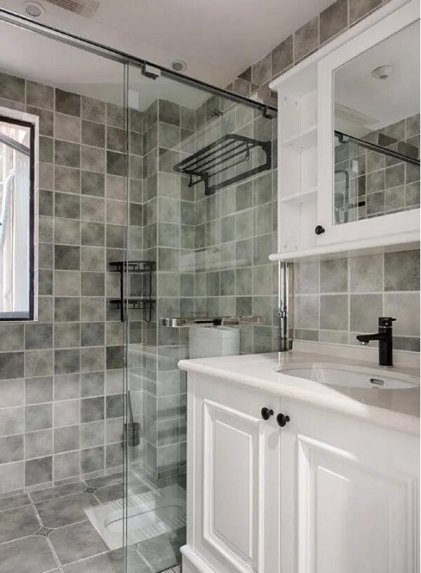 装修效果温馨大气又舒适，入户第一眼就被迷住了