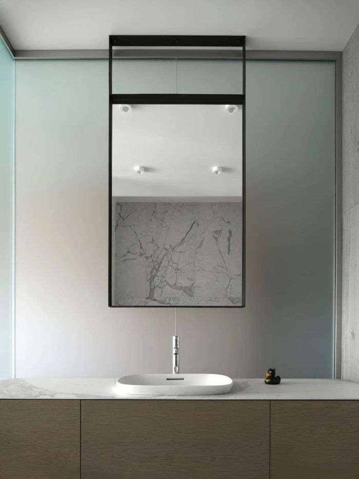 这个女屋主不爱梦幻爱简约，把家布置的清爽惬意