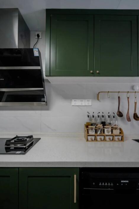 墨绿色的家，越看越喜欢！