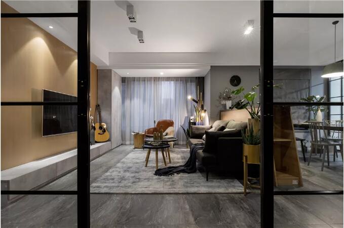 以灰色与与木饰面的组合，令人惬意舒适而情趣!