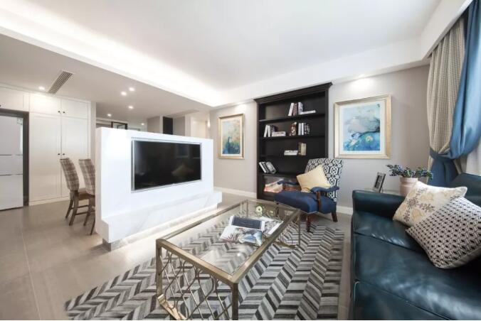 浅色调搭配静谧的蓝色，营造出一份安逸的空间感受!