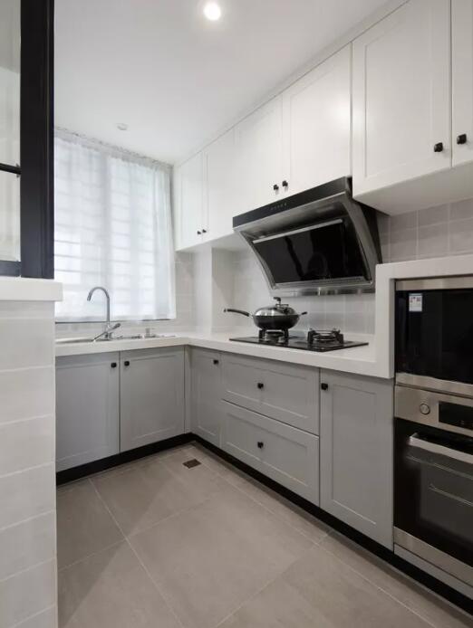 浅色调搭配静谧的蓝色，营造出一份安逸的空间感受!