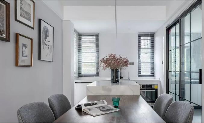 110㎡现代主义3室2厅，呈现出简约、休闲的都市格调！