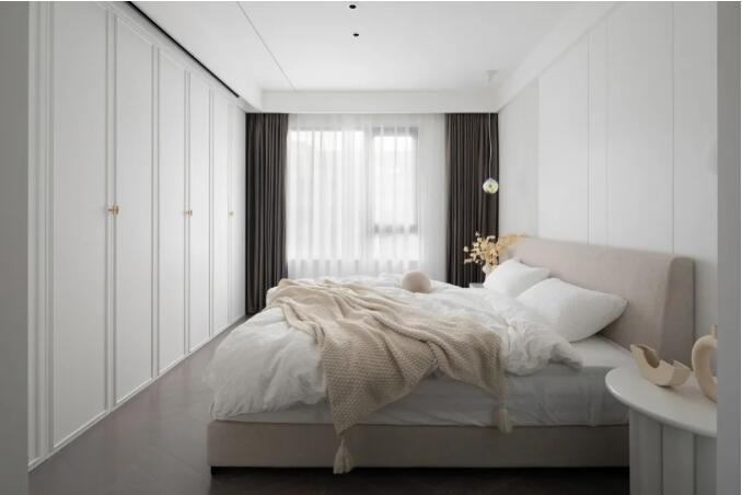 137㎡极简轻奢，营造出一种独特的极简轻奢风格氛围！