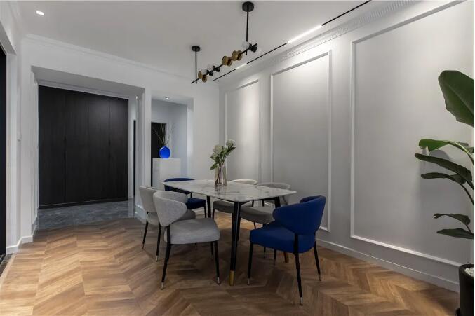 130㎡现代简雅，让空间营造出高级优雅的时尚与档次感！