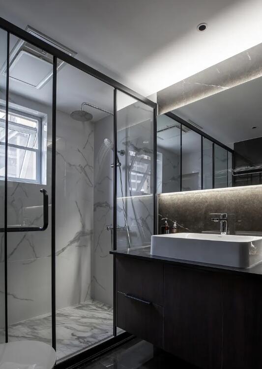 130㎡现代简雅，让空间营造出高级优雅的时尚与档次感！