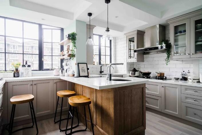 136平新房，巧用色彩搭配全屋漂亮极了