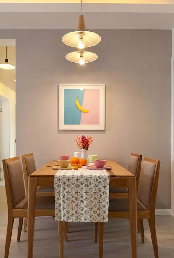 玄关别再傻傻打柜子了，现在流行这么做，漂亮大方而且实用！