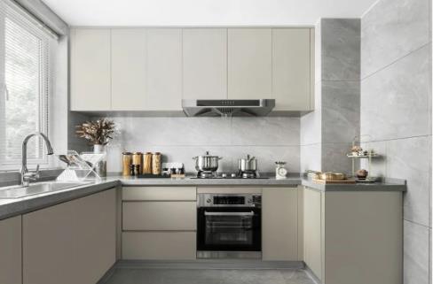 110平现代轻奢风格装修,嵌入式大理石背景墙 110平现代轻奢风格装修,嵌入式大理石背景墙