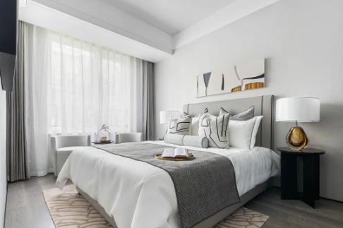 110平现代轻奢风格装修,嵌入式大理石背景墙 110平现代轻奢风格装修,嵌入式大理石背景墙