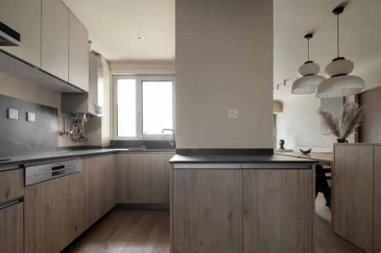 回归自然本真，110㎡轻侘寂风，过出精致幸福感