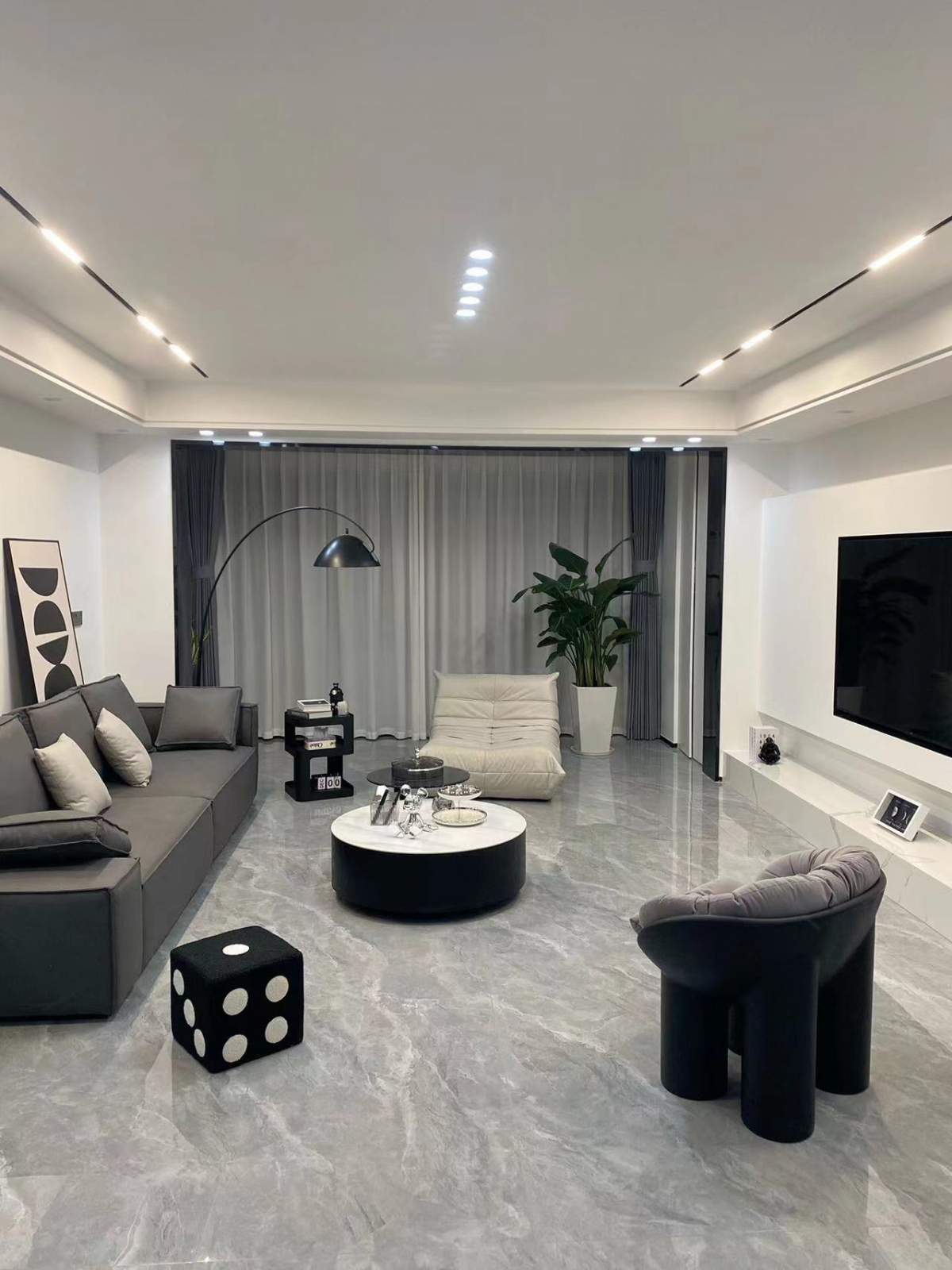 咸阳装修案例美域熙湖143平—现代黑白灰风格