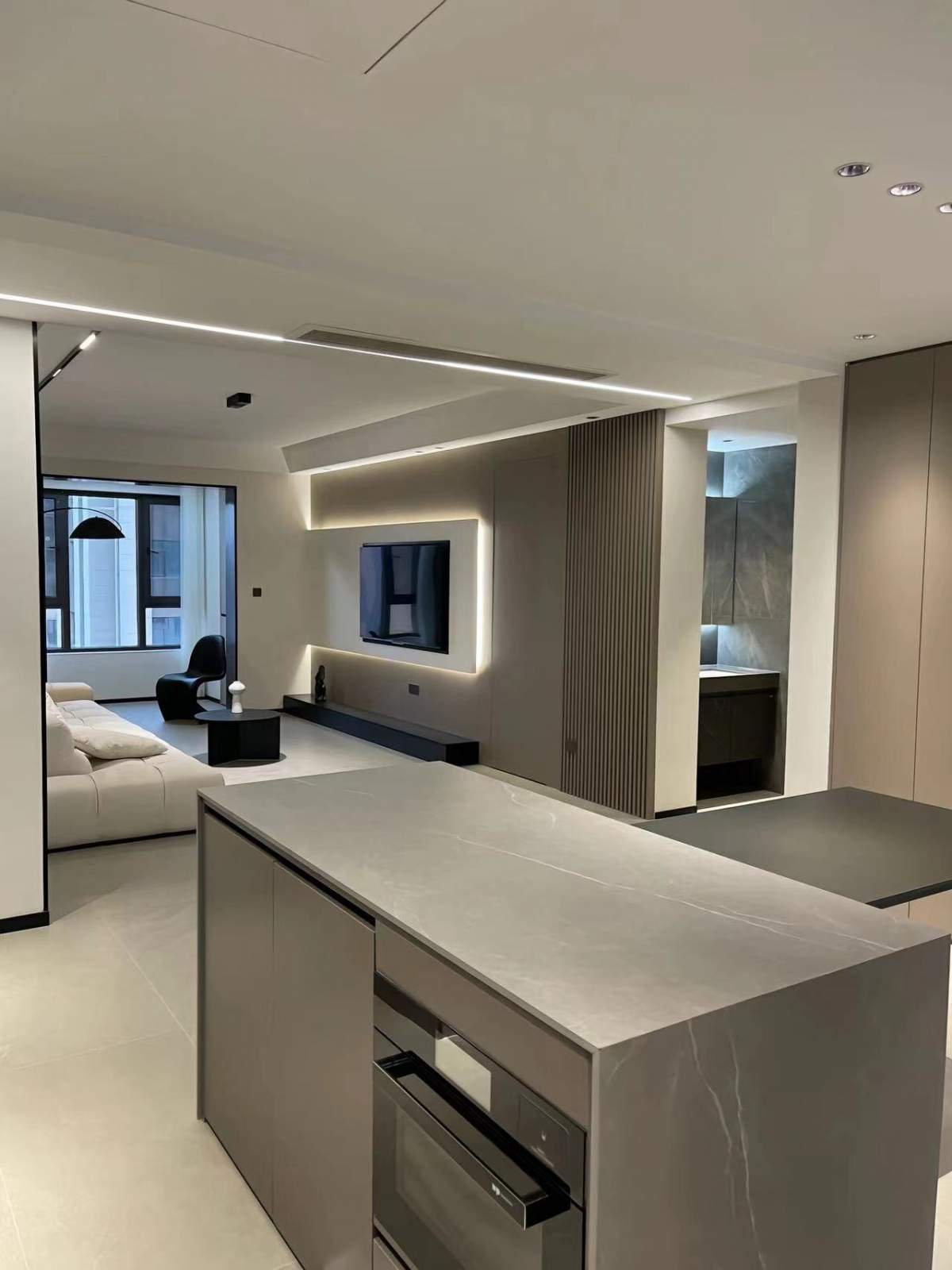 中州蓝湖郡135平—意式极简风格