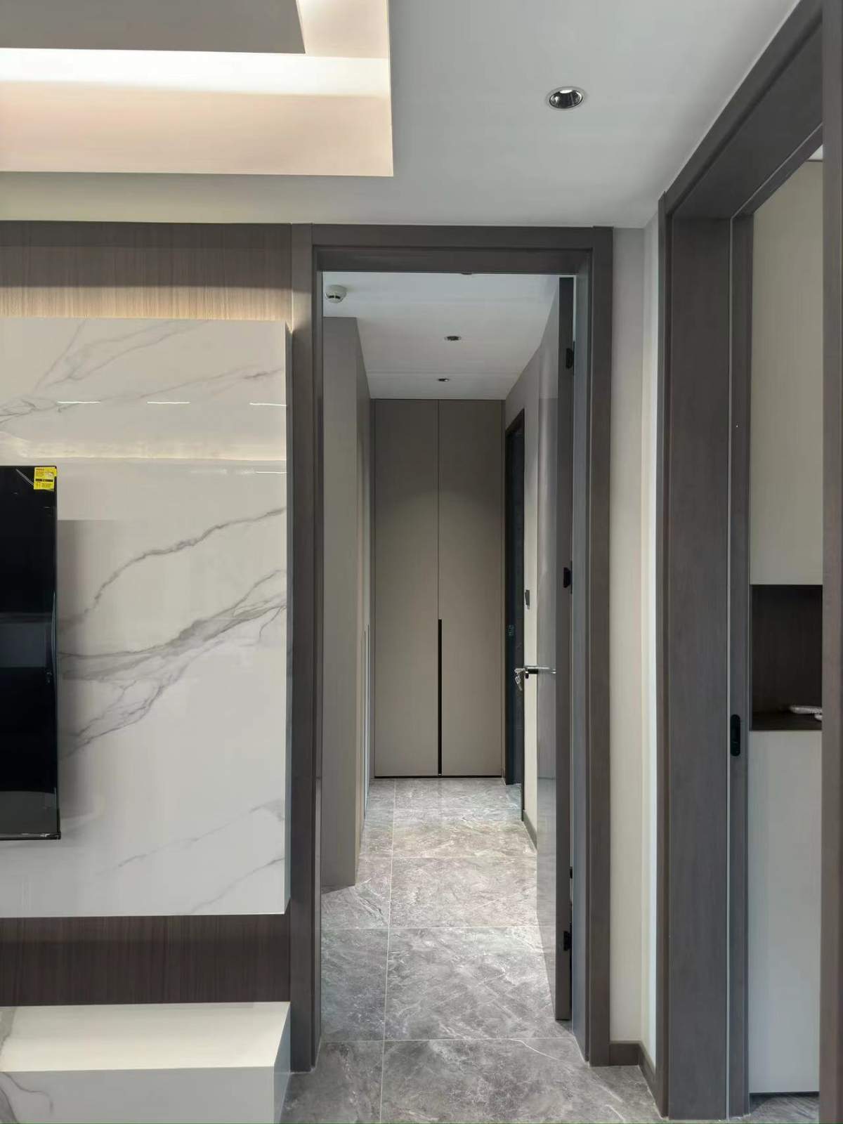 咸阳装修案例清渭公馆125平——黑白灰风格