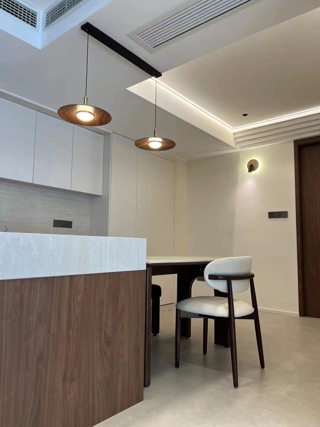 咸阳装修案例金科世界城129平—中古风格