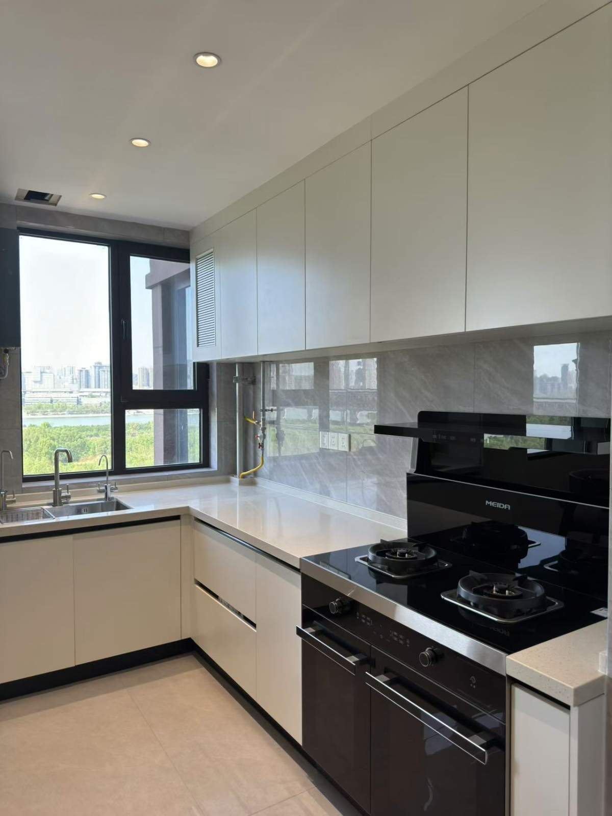 咸阳装修案例清渭公馆143平—现代极简风格