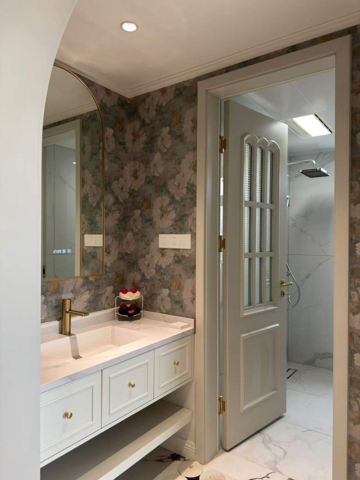 咸阳装修案例中央首府170平—法式复古风格