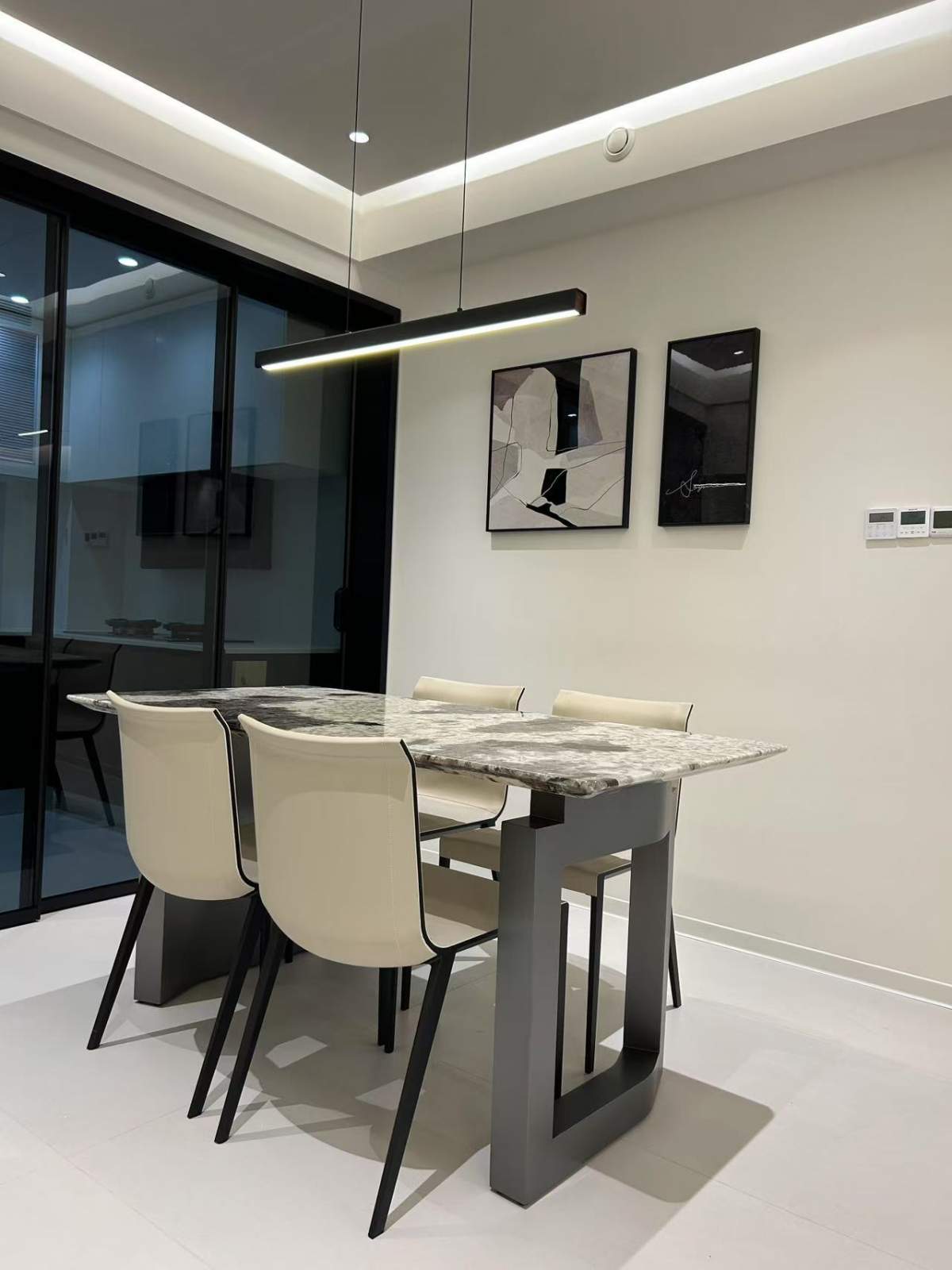 咸阳装修案例龙湖彩虹郦城160平—极简风格