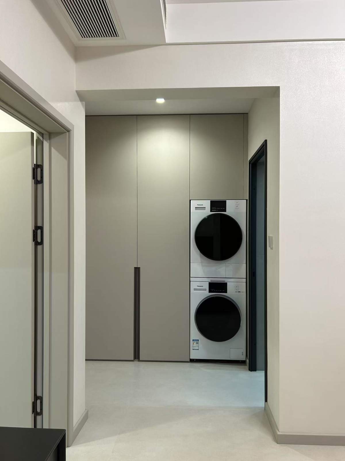 咸阳装修案例中华世纪城207平—极简风格